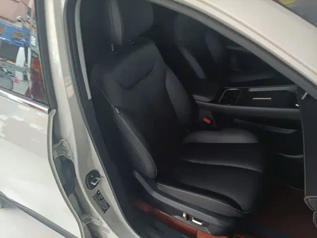 Baojun Yunhai — Фото автомобиля 19