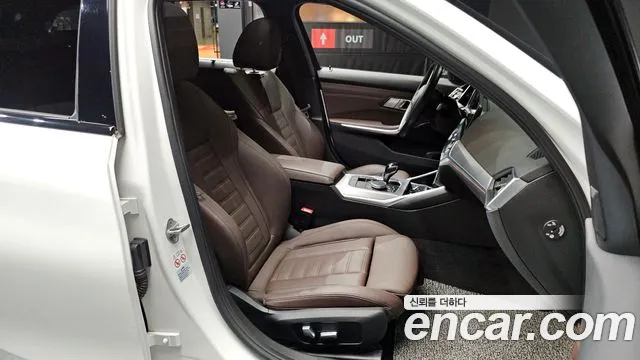 BMW 3-Series 3 серия (G20) 320d Touring M Sport — Фото автомобиля 12