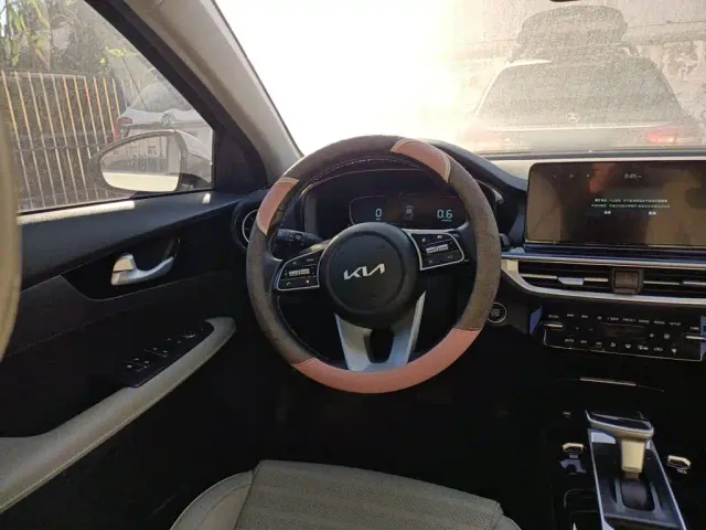 Kia K3 — Фото автомобиля 6