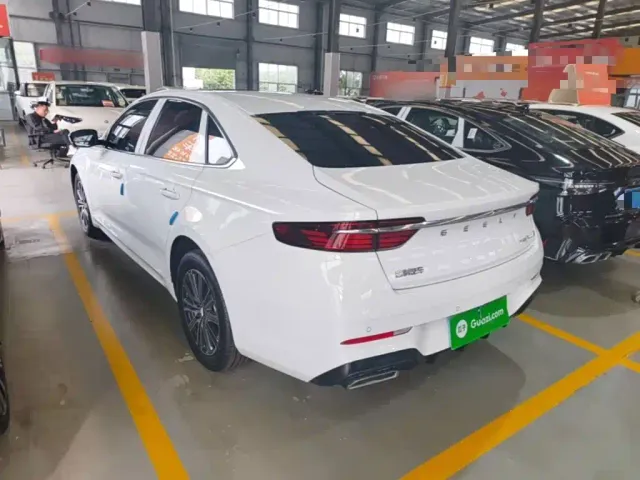 Geely Xingrui — Фото автомобиля 4