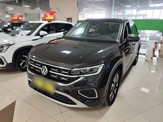 Фотография автомобиля — Volkswagen Tayron