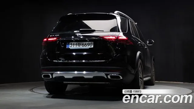 Mercedes-Benz GLE-Class — Фото автомобиля 4
