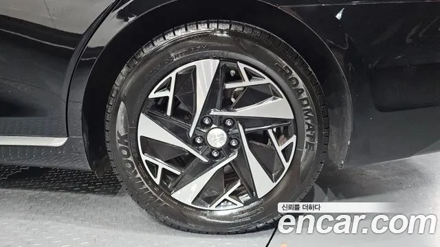 Hyundai Grandeur — Фото автомобиля 21