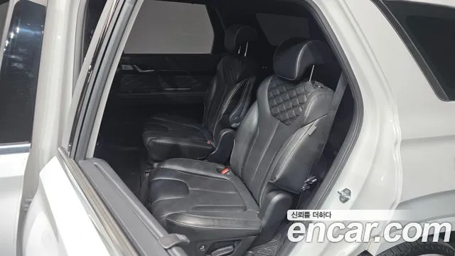 Hyundai Palisade — Фото автомобиля 16