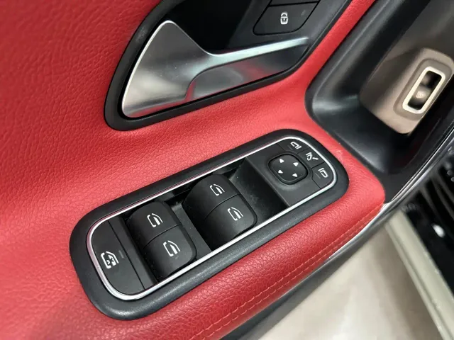Mercedes-Benz CLA-Class AMG — Фото автомобиля 6
