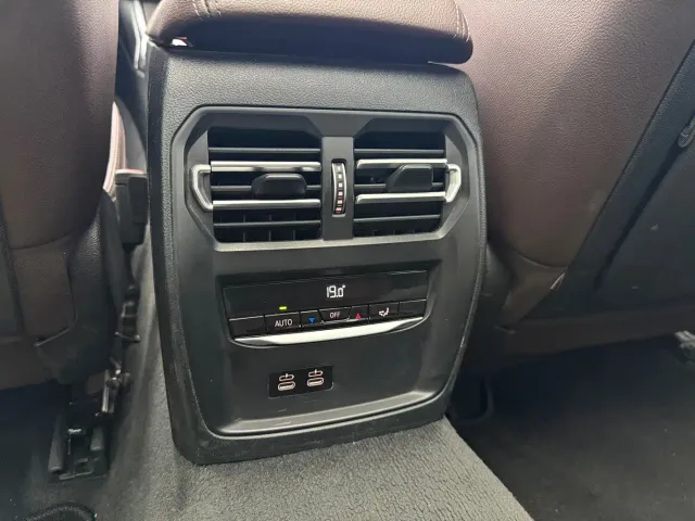 BMW 3 Series — Фото автомобиля 13