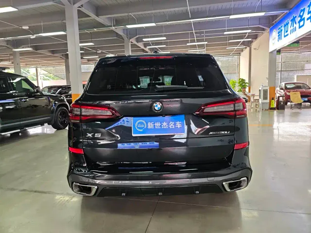 BMW X5 — Фото автомобиля 15