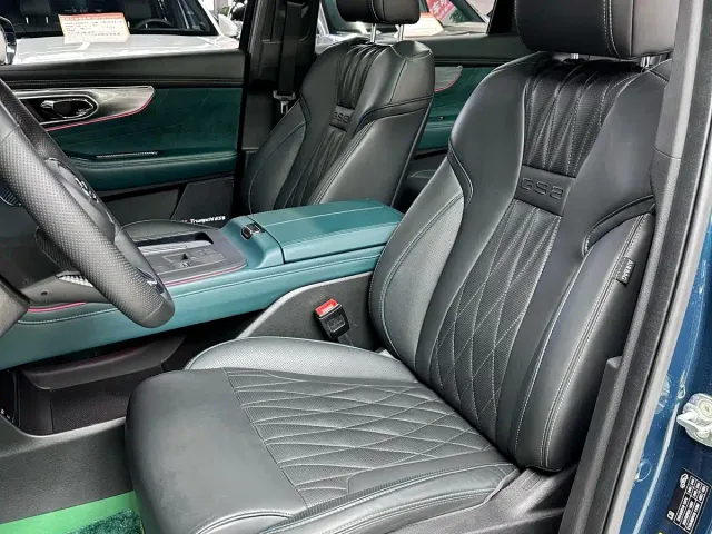 GAC Trumpchi GS8 — Фото автомобиля 28