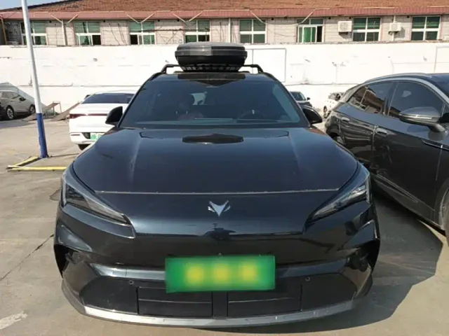 Arcfox Alpha T5 — Фото автомобиля 2