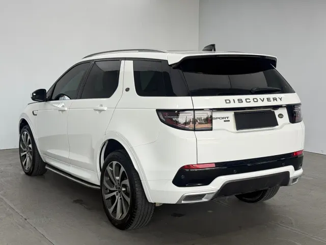 Land Rover Discovery Sport — Фото автомобиля 6