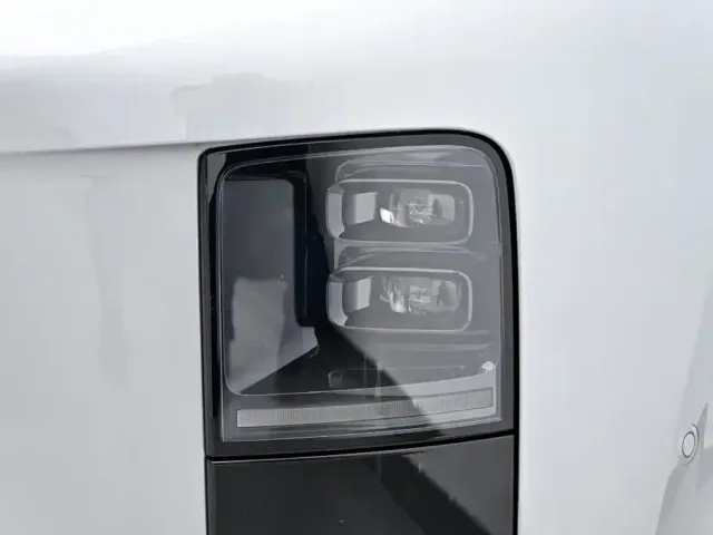 Li Auto Li Auto i6 2025 2WD Base Model — Фото автомобиля 10