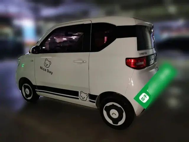 Wuling Hongguang Mini EV — Фото автомобиля 4