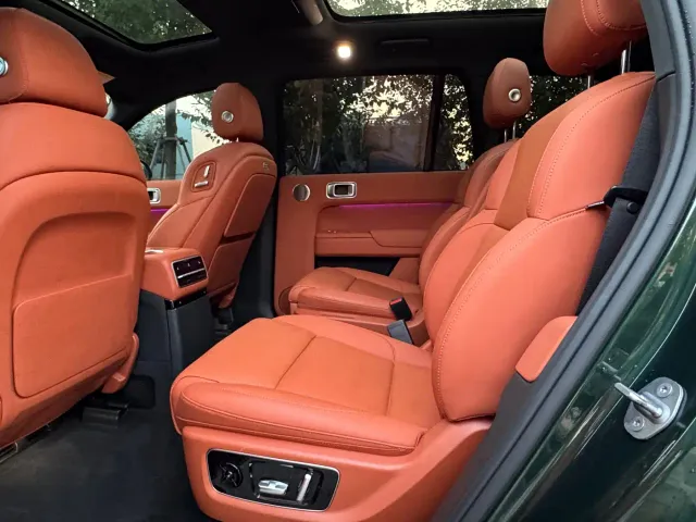 Li Auto L9 — Фото автомобиля 13