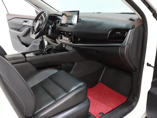 Nissan X-Trail — Фото автомобиля 8