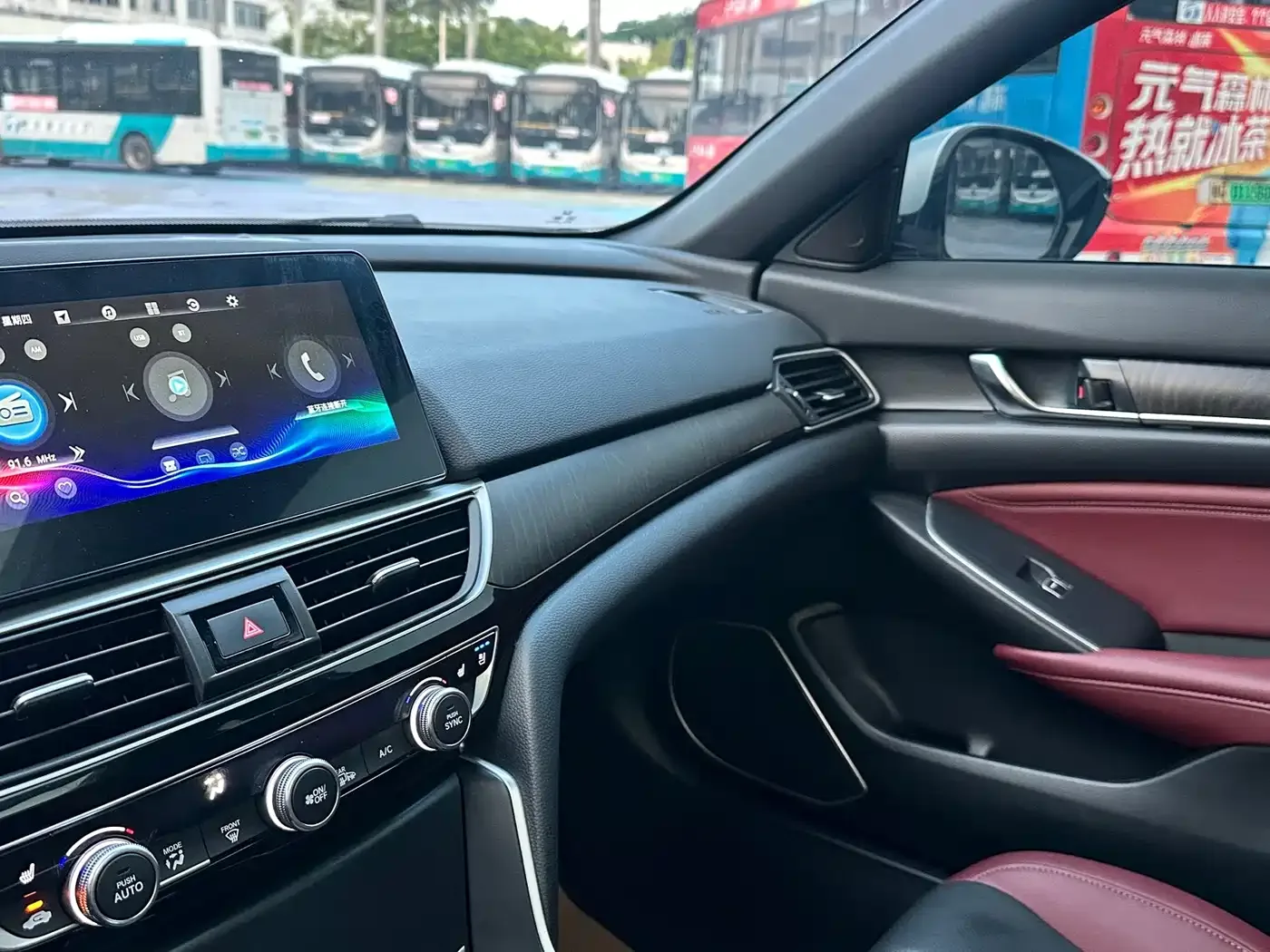 Honda Inspire 2022 260TURBO Premium Joy Edition — Фото автомобиля 18