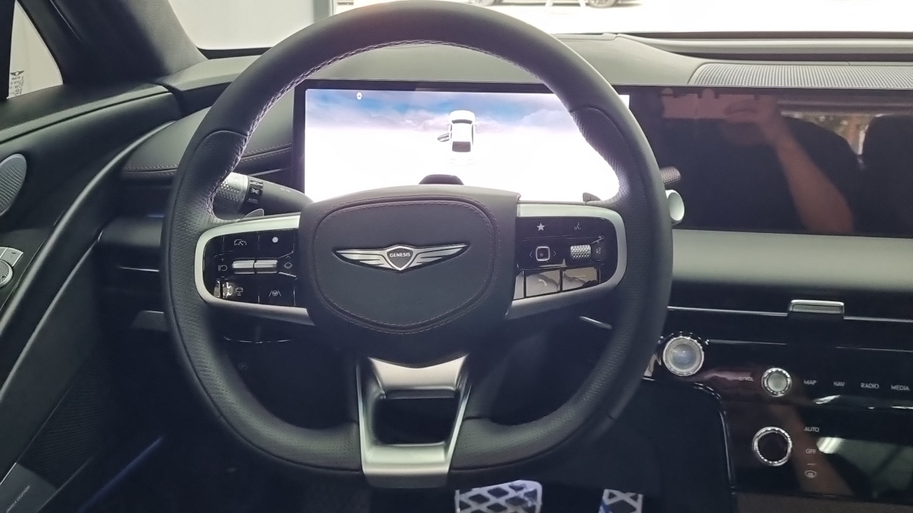 Genesis G80 Бензин 2.5 турбо AWD — Фото автомобиля 12