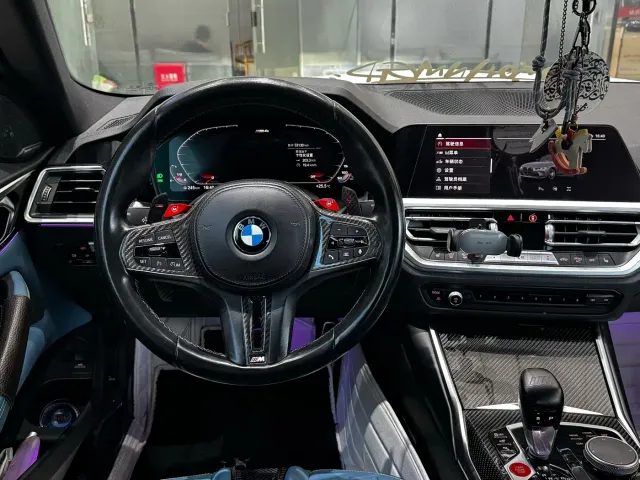 BMW M4 — Фото автомобиля 7