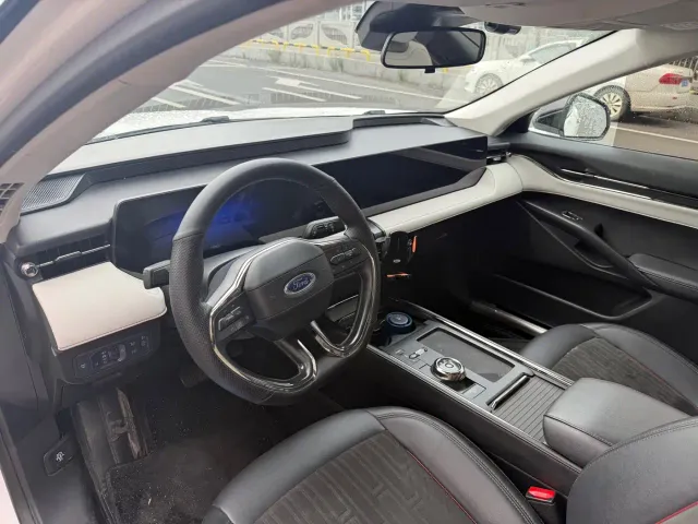 Ford Mondeo — Фото автомобиля 5