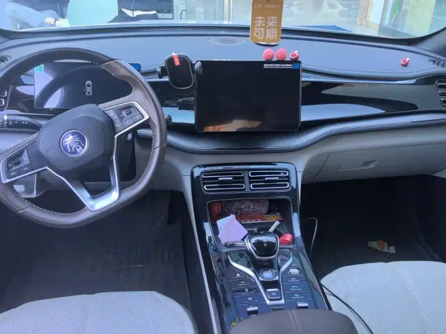 BYD Qin PLUS — Фото автомобиля 12