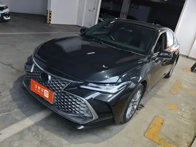 Фотография автомобиля — Toyota Avalon