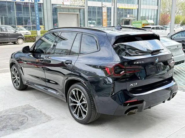 BMW X3 — Фото автомобиля 3