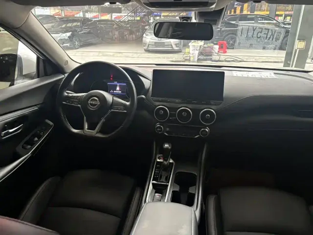 Nissan Sylphy — Фото автомобиля 5