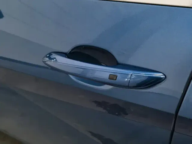 Hyundai Elantra — Фото автомобиля 18
