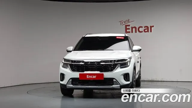 Kia Seltos — Фото автомобиля 3