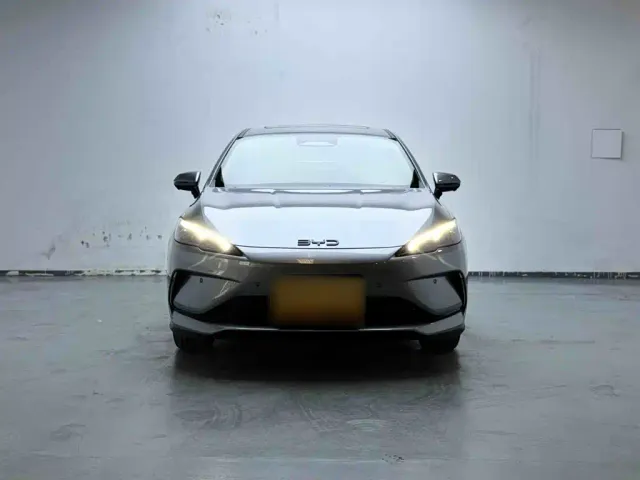 BYD Seal 05 DM-i — Фото автомобиля 2