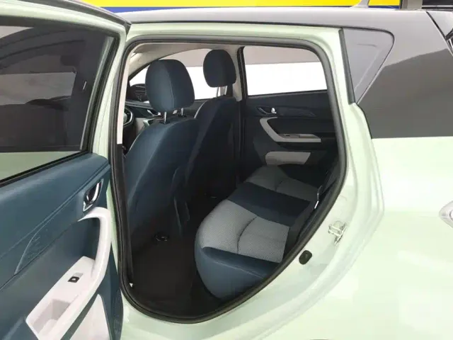 Changan Benben E-Star — Фото автомобиля 11