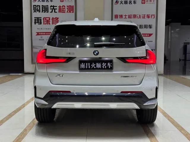 BMW X1 — Фото автомобиля 7
