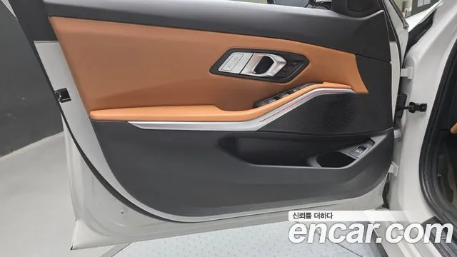 BMW 3 Series G20 — Фото автомобиля 13