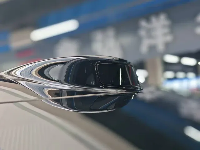 Li Auto i6 — Фото автомобиля 26