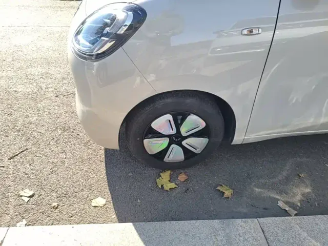 Wuling Hongguang Mini EV — Фото автомобиля 22