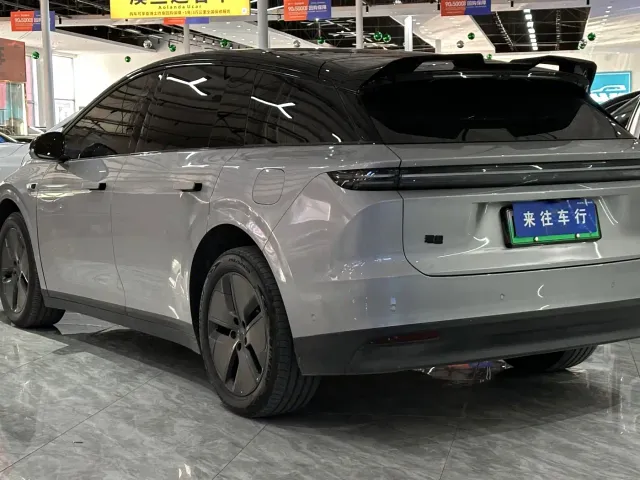 Li Auto i6 — Фото автомобиля 6