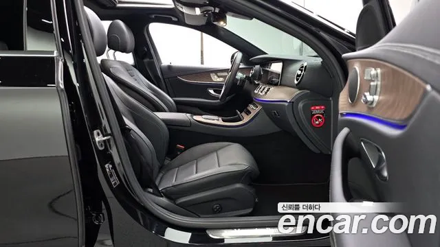Mercedes-Benz E-Class W213 — Фото автомобиля 16