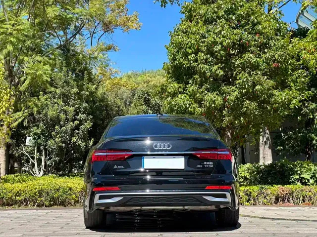 Audi A6L — Фото автомобиля 7