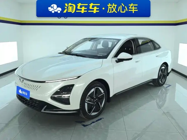 Фотография автомобиля — Wuling Starlight