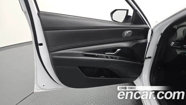 Hyundai Avante CN7 — Фото автомобиля 24