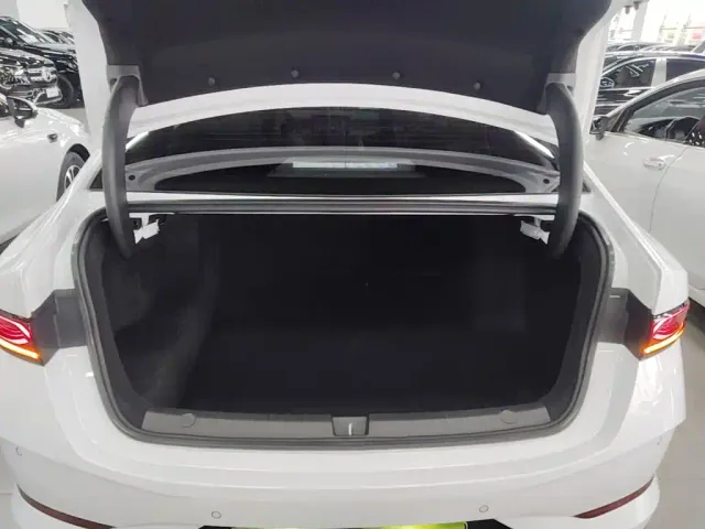 BYD Qin PLUS — Фото автомобиля 18