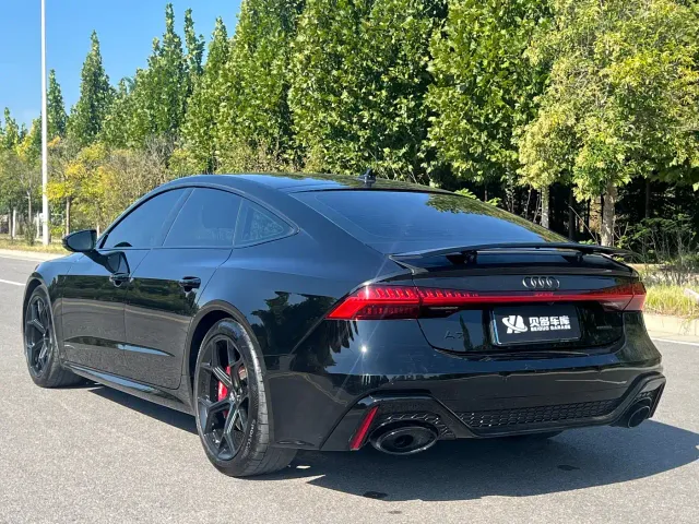 Audi A7 — Фото автомобиля 7