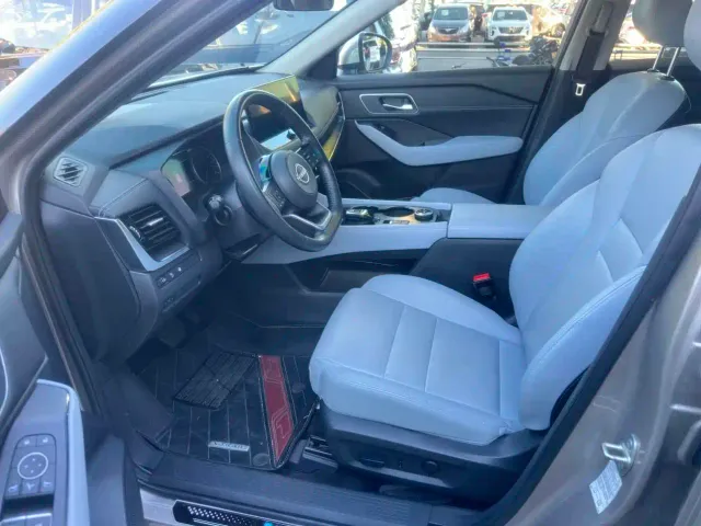 Nissan X-Trail — Фото автомобиля 7