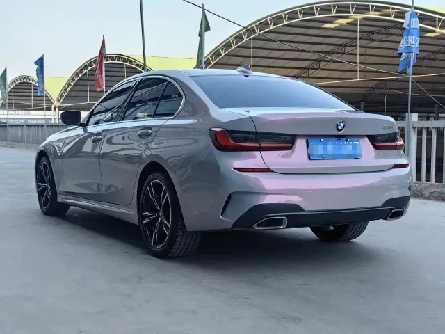 BMW 3 Series — Фото автомобиля 6