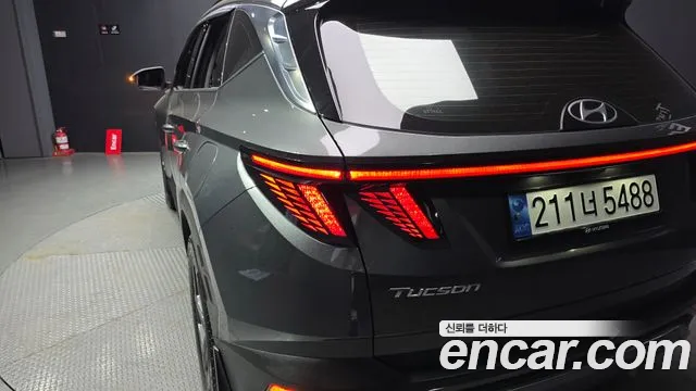 Hyundai Tucson Tucson (NX4) Бензин 1.6 турбо 2WD — Фото автомобиля 21