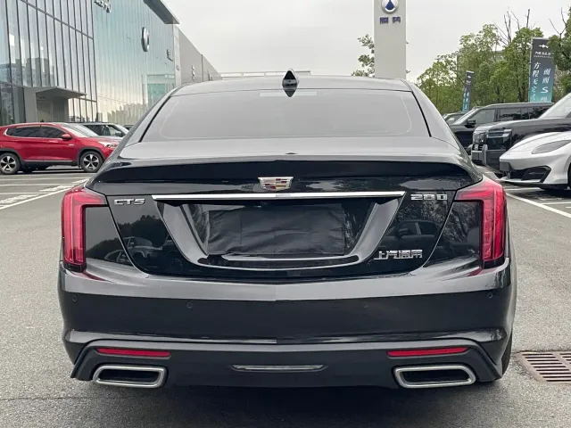 Cadillac CT5 — Фото автомобиля 15