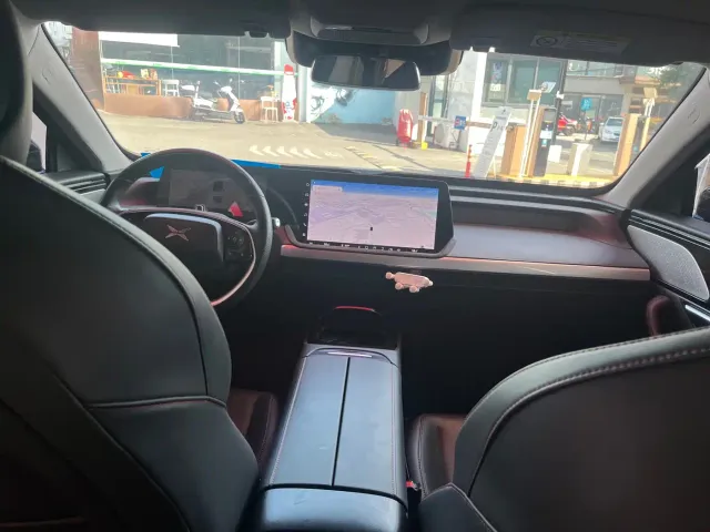 Xpeng P7 — Фото автомобиля 7