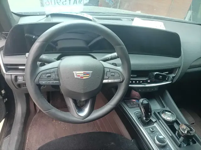 Cadillac CT5 — Фото автомобиля 8