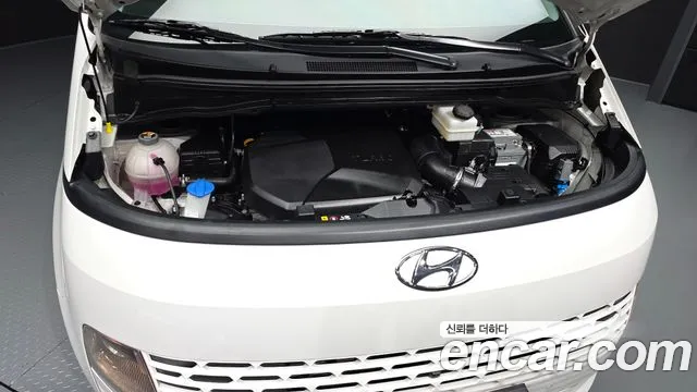 Hyundai Staria — Фото автомобиля 9