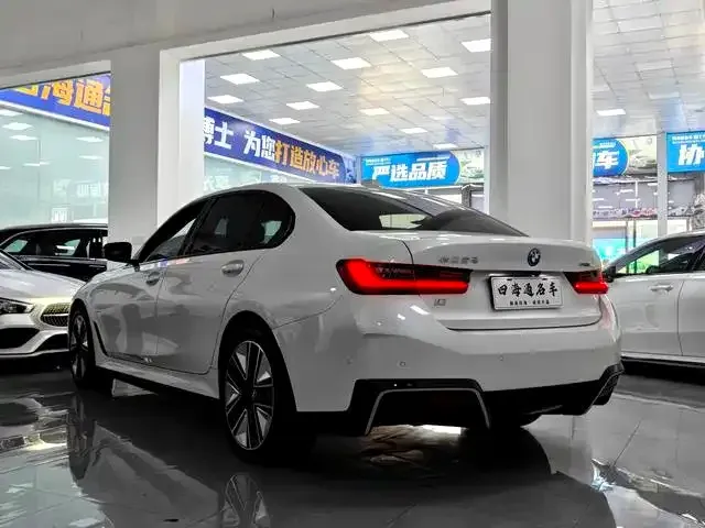 BMW i3 — Фото автомобиля 4