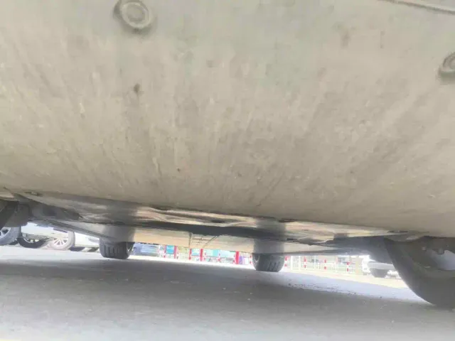 Tesla Model Y 2022 Rear-Wheel Drive Version — Фото автомобиля 2